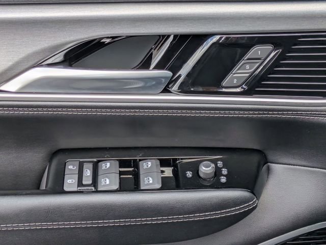 New 2026 Jeep Grand Wagoneer L Limited image 13