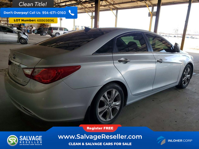 Used 2012 Hyundai Sonata Limited w/ Navigation Pkg image 4