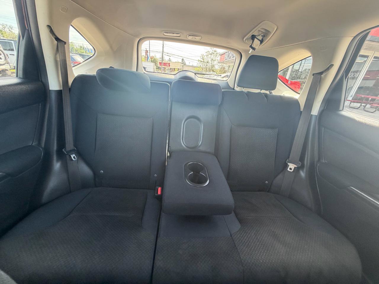 Used 2015 Honda CR-V LX image 13