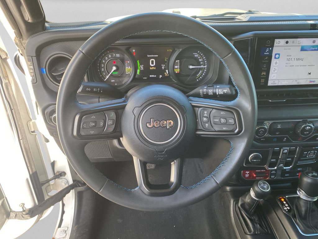 Used 2024 Jeep Wrangler Unlimited Rubicon 4xe AWD/4WD image 12