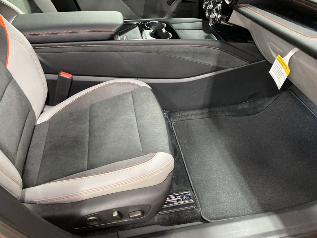 New 2026 Chevrolet Blazer EV SS image 21