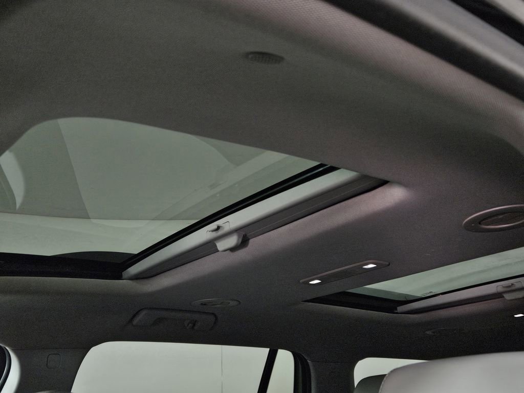 Used 2020 GMC Acadia SLT image 24