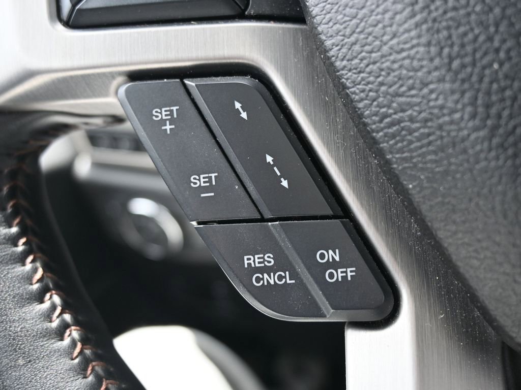 Used 2020 Ford F350 Platinum image 27