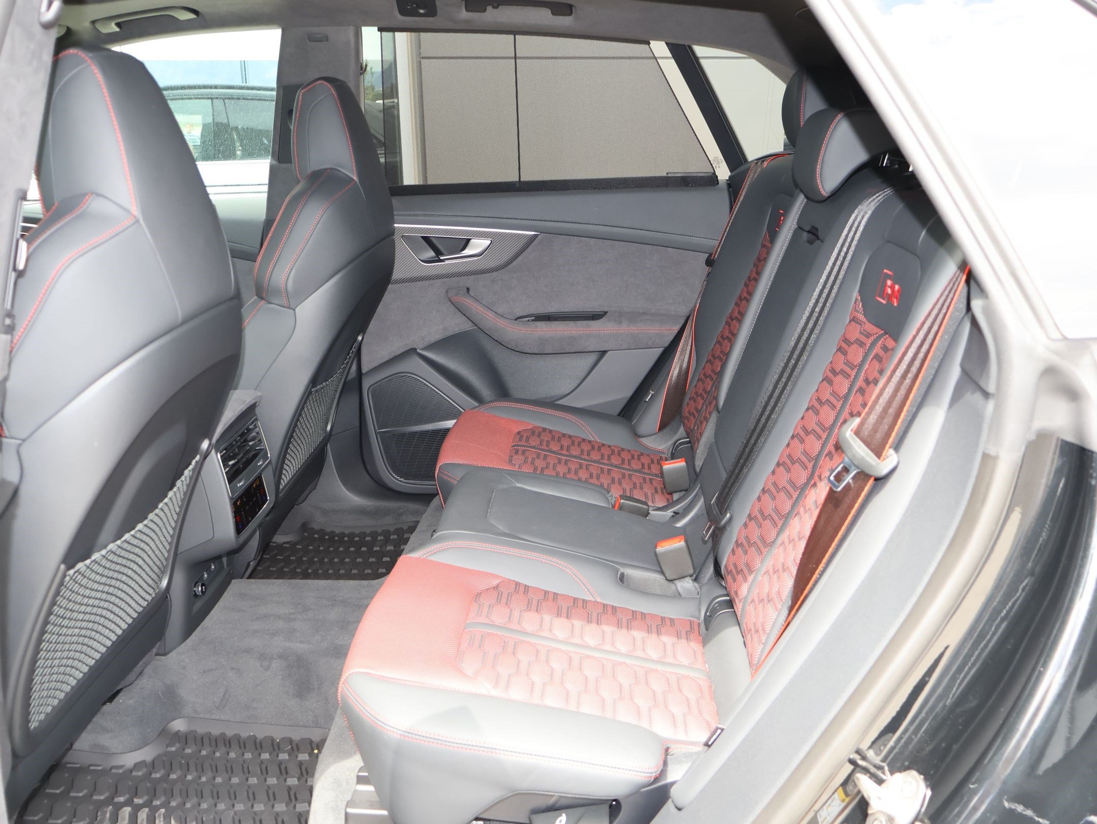 Used 2026 Audi RS Q8 performance AWD/4WD image 28