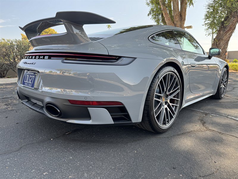 Used 2024 Porsche 911 Carrera 4S w/ Premium Package AWD/4WD image 23