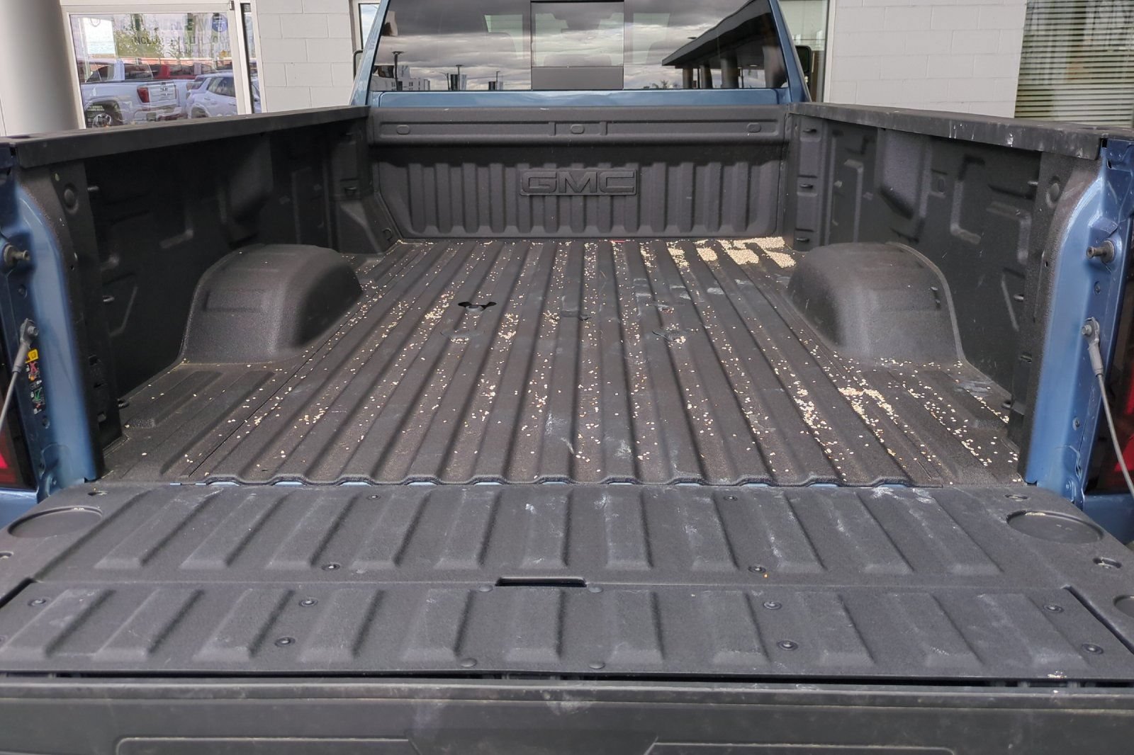Used 2026 GMC Sierra 3500 Denali Ultimate AWD/4WD image 16
