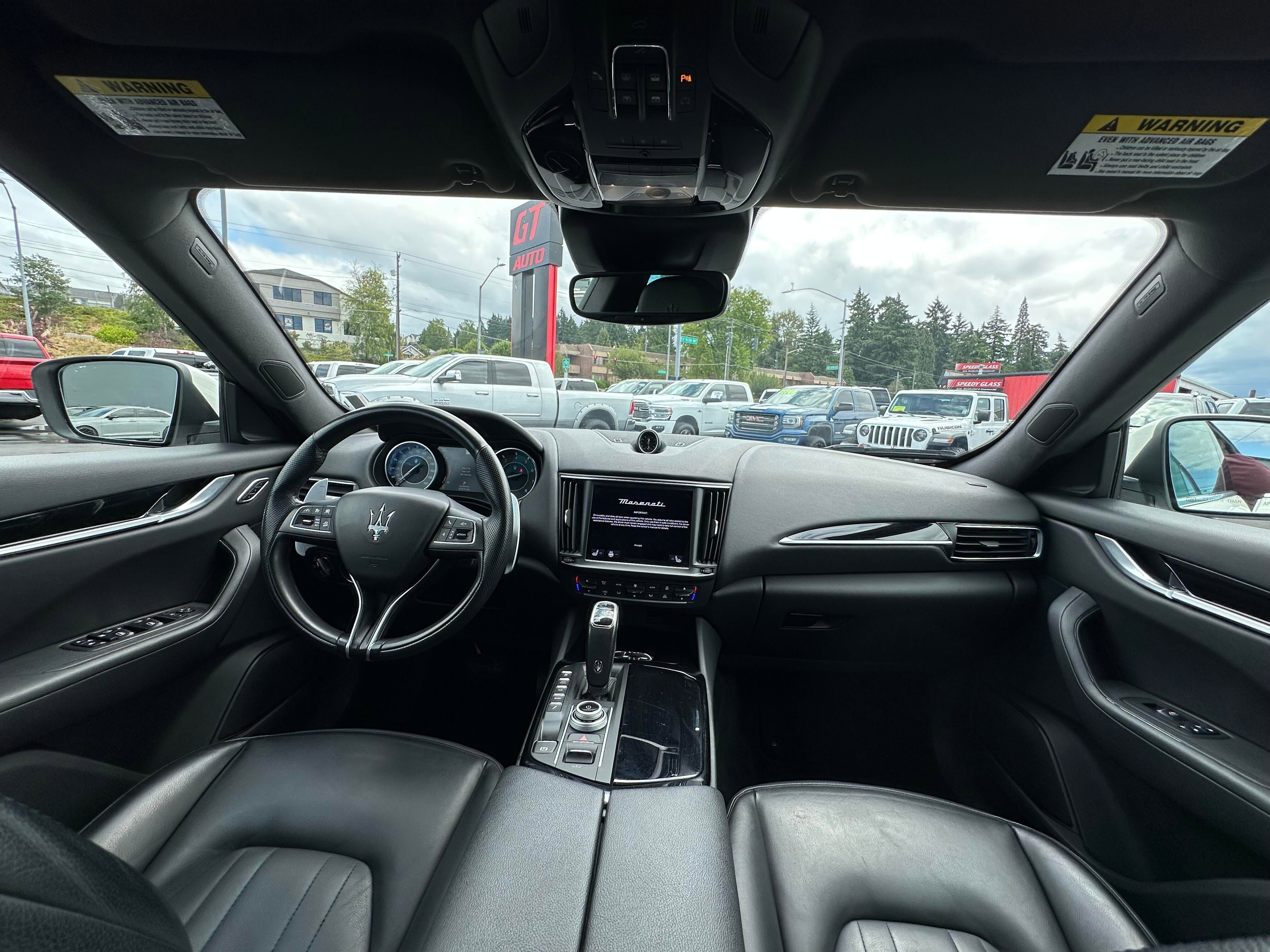 Used 2023 Maserati Levante Modena image 9