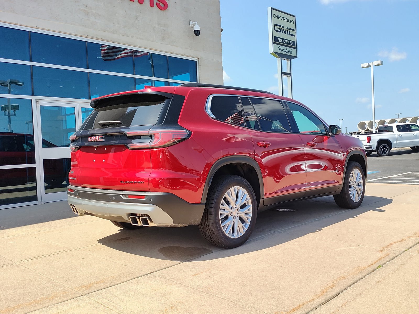 New 2025 GMC Acadia Elevation w/ Elevation Premium Package image 4