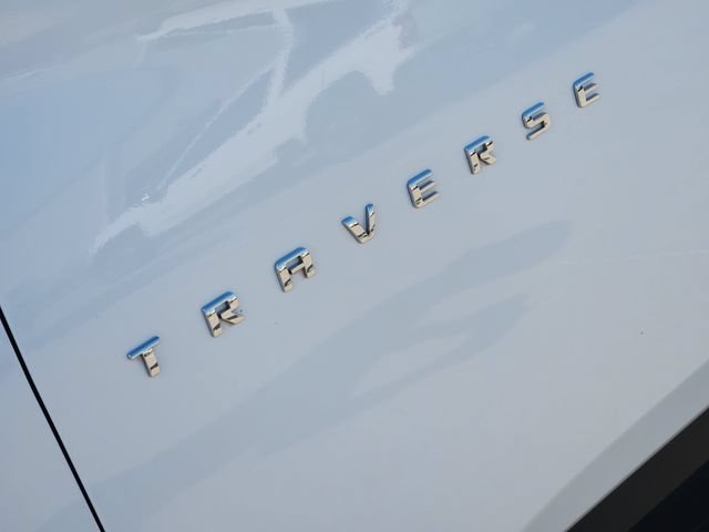 Used 2023 Chevrolet Traverse LT FWD image 9