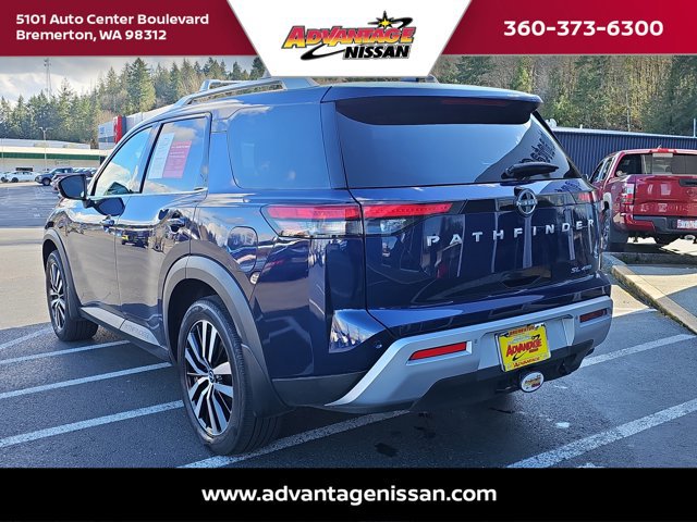 Used 2024 Nissan Pathfinder SL w/ SL Premium Package image 3