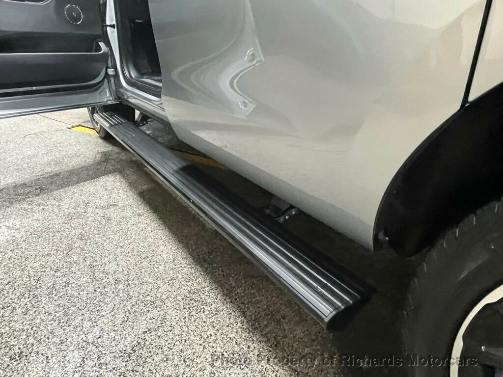 Used 2024 Ford Expedition Max Limited image 12