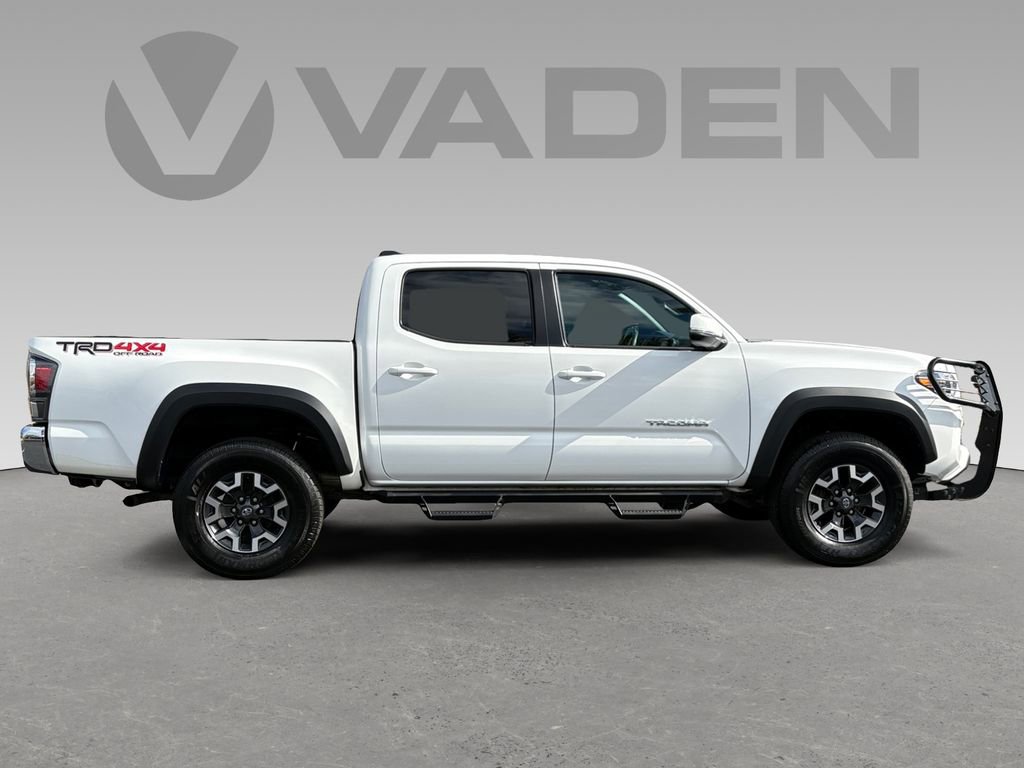 Used 2022 Toyota Tacoma TRD Off-Road image 6