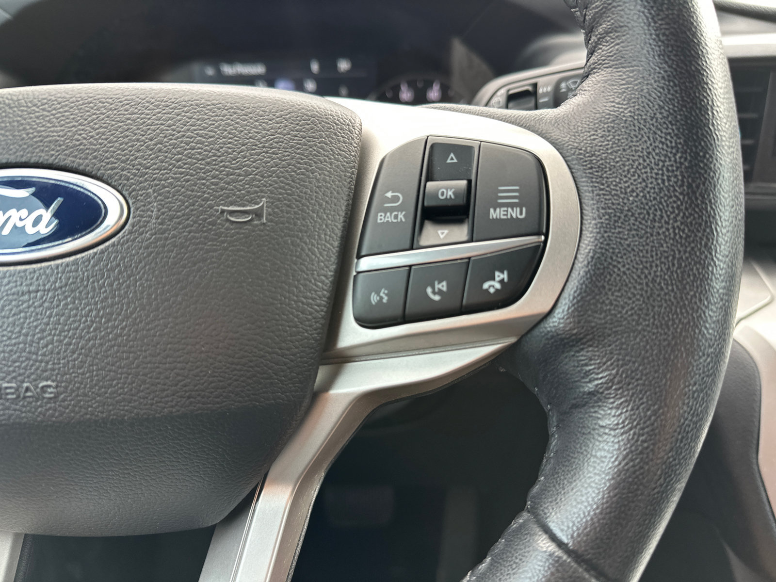 Used 2022 Ford Explorer XLT RWD image 22