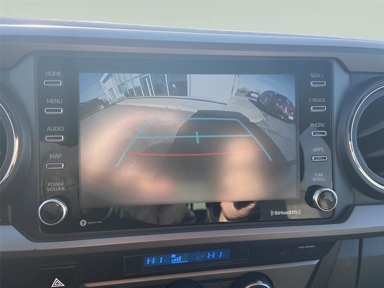 Used 2022 Toyota Tacoma TRD Sport image 29