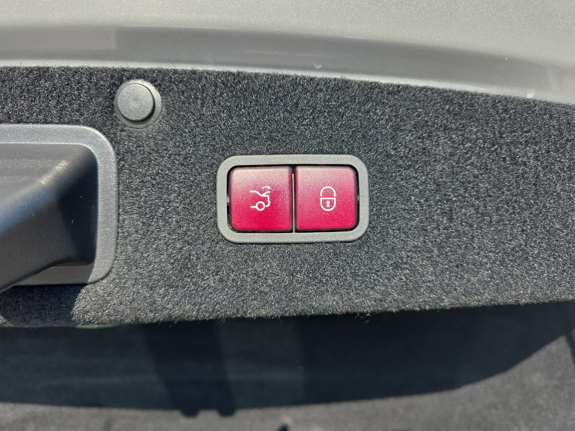 Used 2015 Mercedes-Benz S 550 4MATIC Sedan image 13