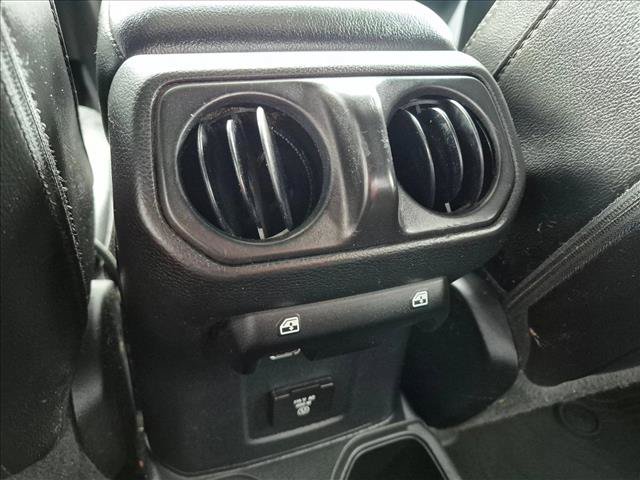 Used 2023 Jeep Gladiator Sport AWD/4WD image 27