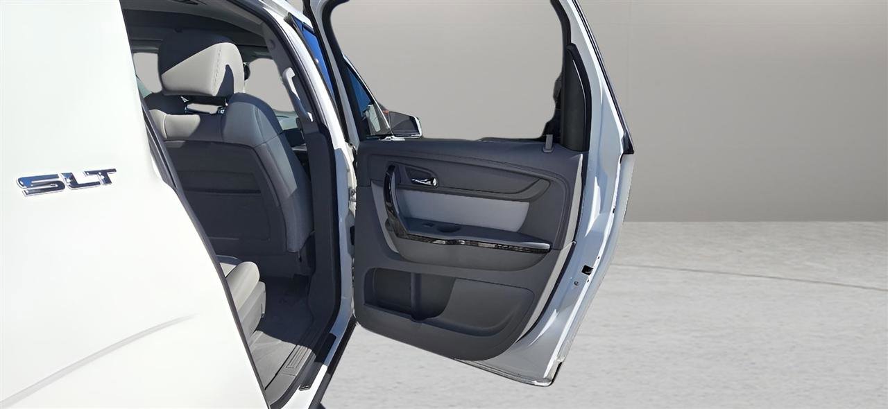 Used 2015 GMC Acadia SLT image 24