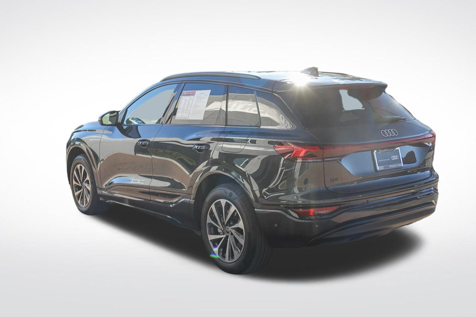 Certified 2025 Audi Q6 e-tron Premium Plus w/ Premium Plus image 5