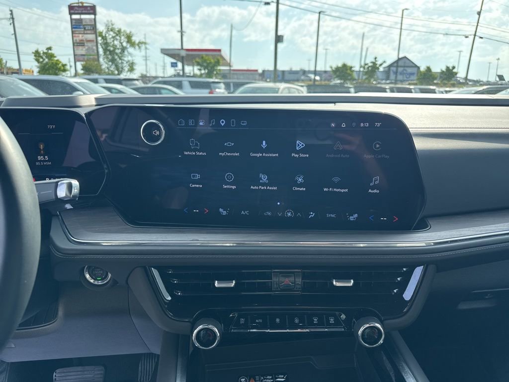 Used 2025 Chevrolet Tahoe LT AWD/4WD image 16