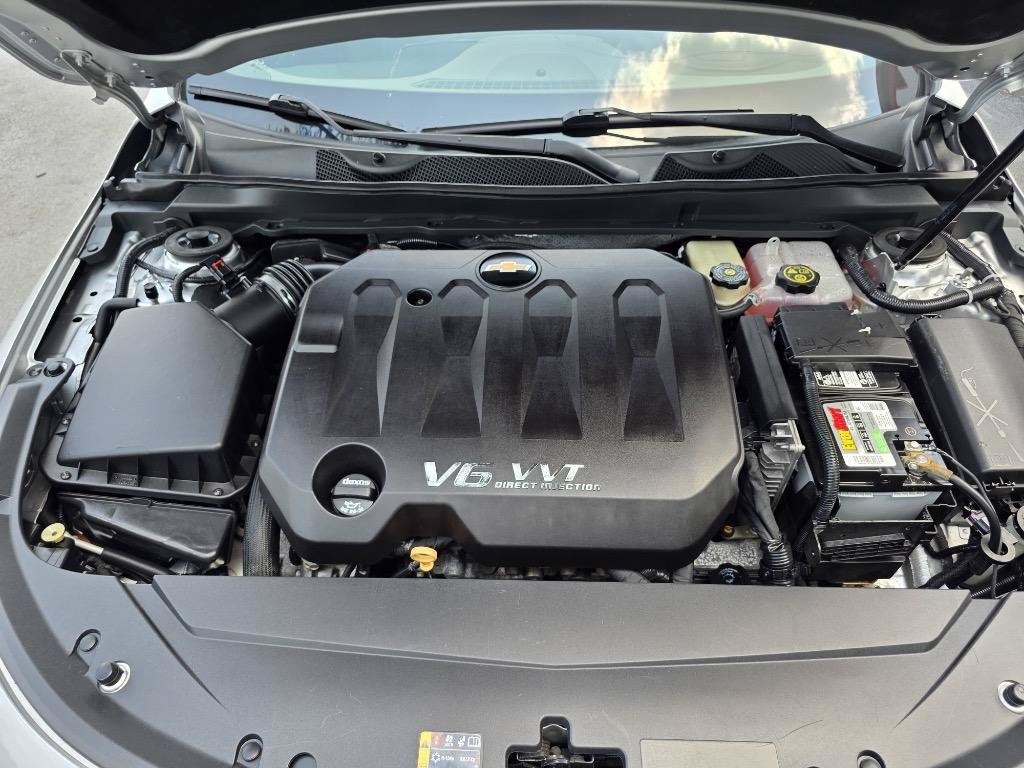 Used 2016 Chevrolet Impala LTZ FWD image 36