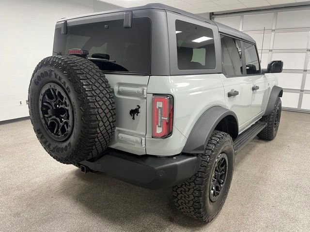 Used 2023 Ford Bronco Wildtrak image 10