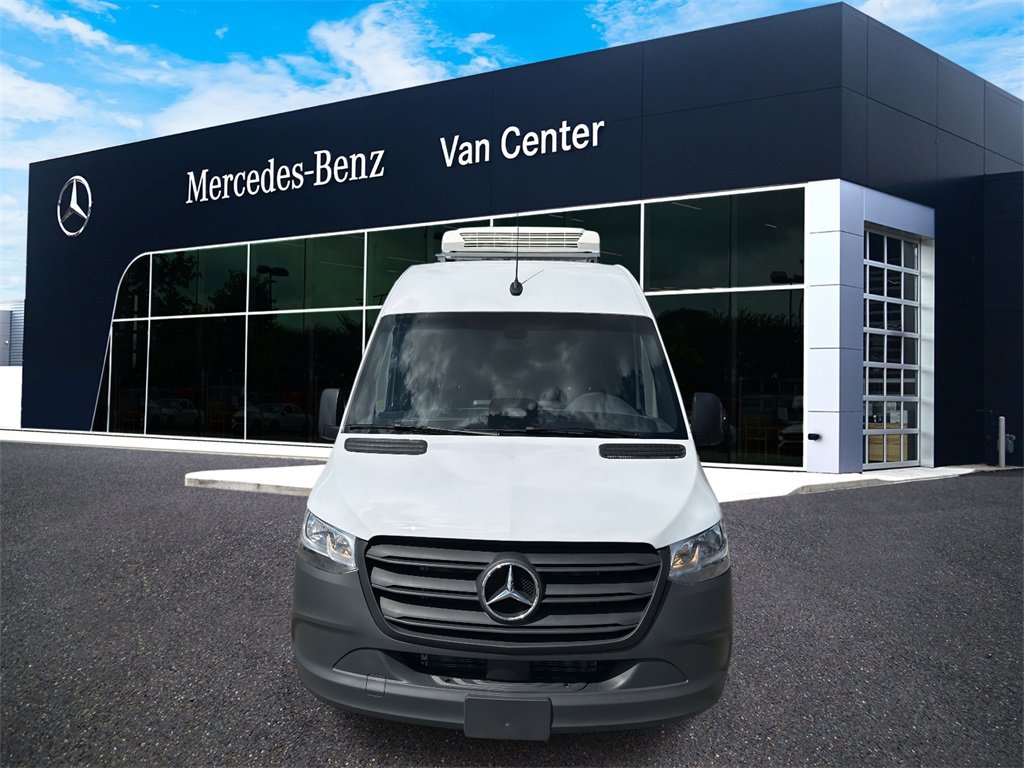 New 2025 Mercedes-Benz Sprinter 2500 image 4