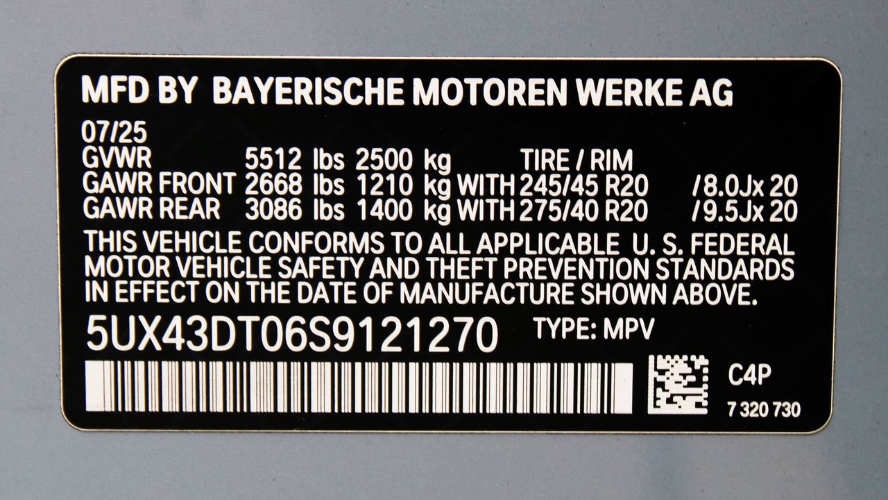 Used 2025 BMW X4 M40i w/ Premium Package AWD/4WD image 41