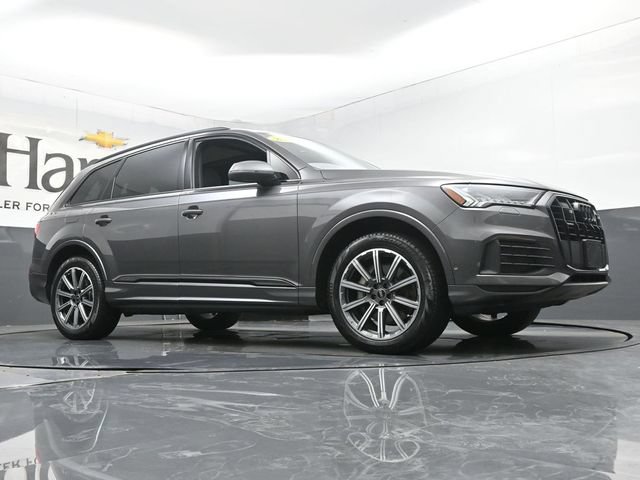 Used 2023 Audi Q7 2.0T Premium Plus w/ Premium Plus Package AWD/4WD image 2
