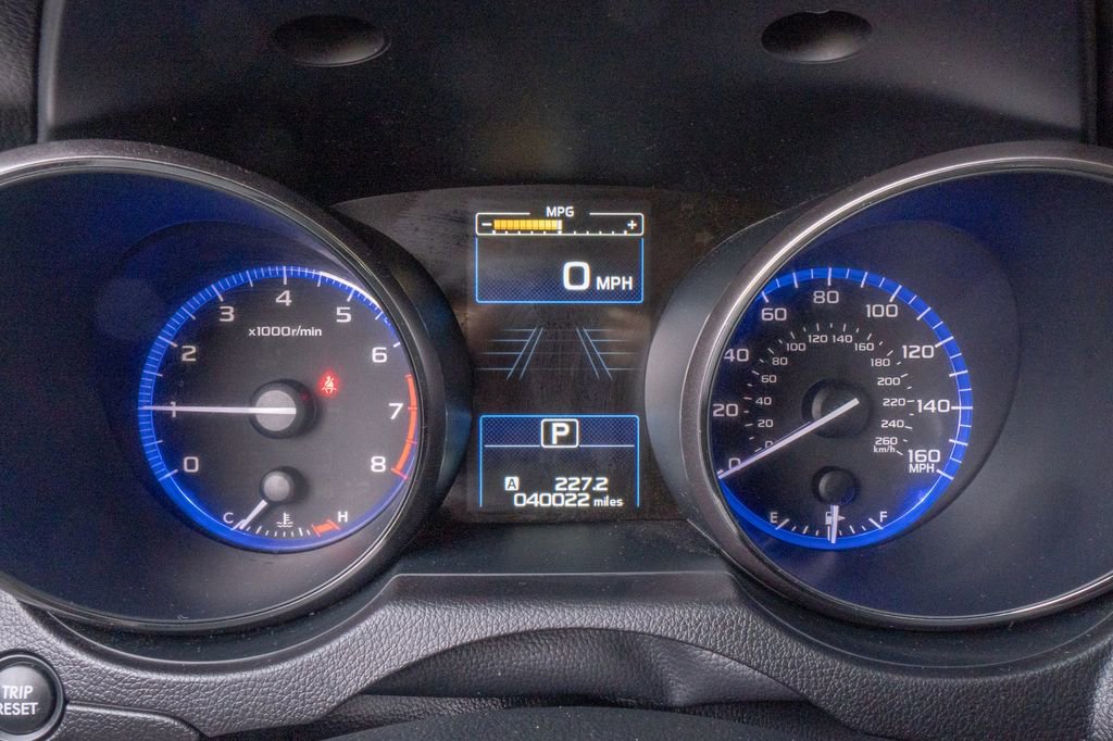 Used 2016 Subaru Outback 3.6R Limited AWD/4WD image 13
