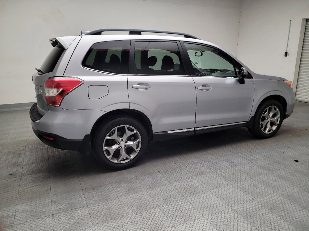 Used 2016 Subaru Forester 2.5i Touring AWD/4WD image 10