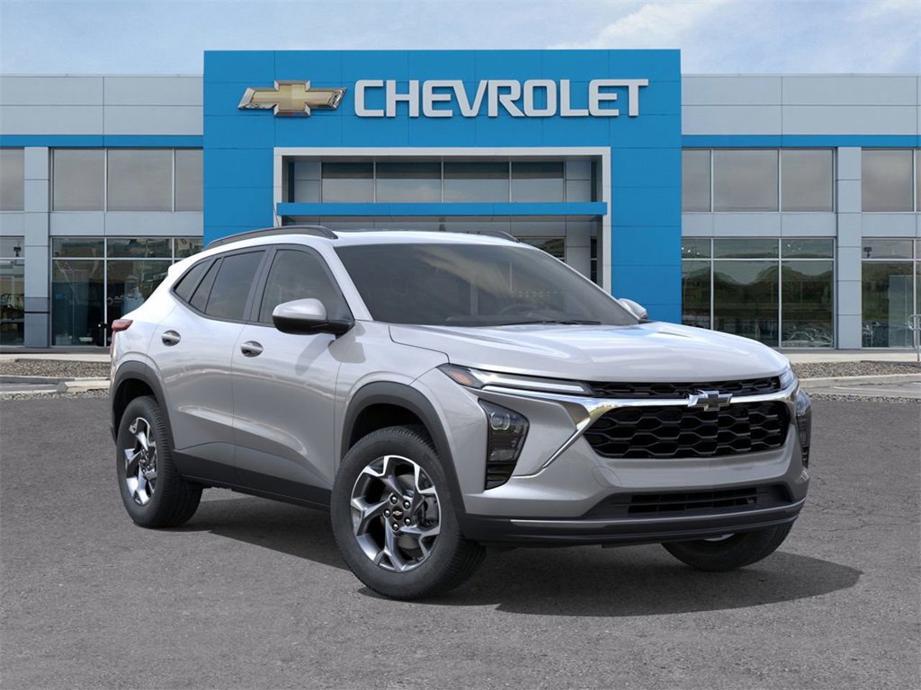 New 2026 Chevrolet Trax LT image 2