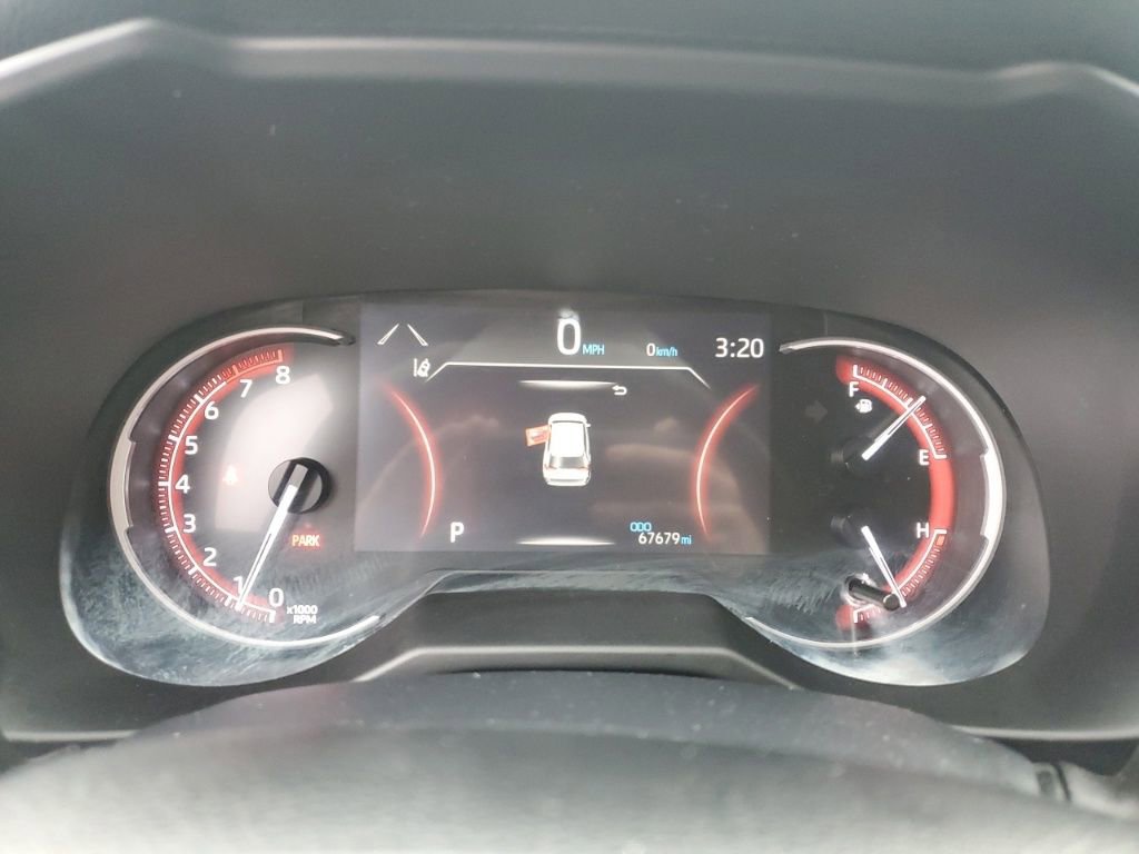 Used 2023 Toyota RAV4 LE image 13