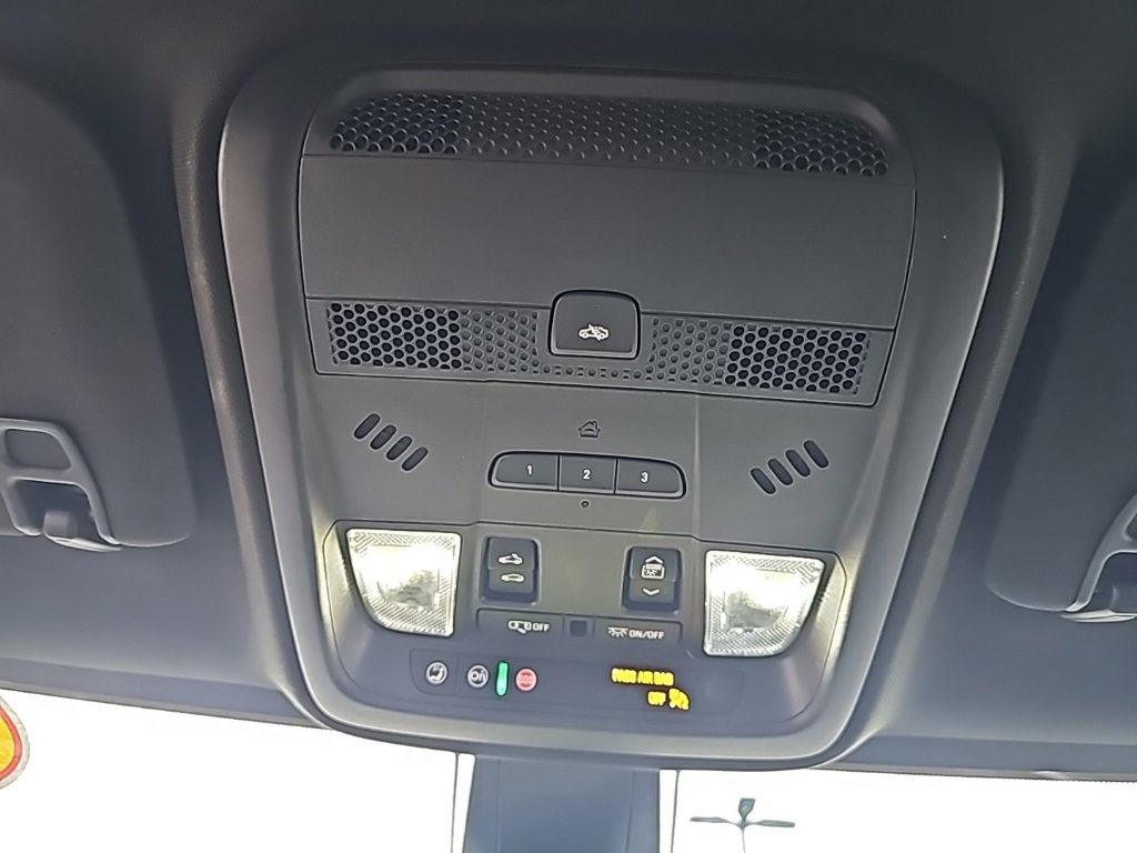 Used 2023 Cadillac XT5 Premium Luxury image 29