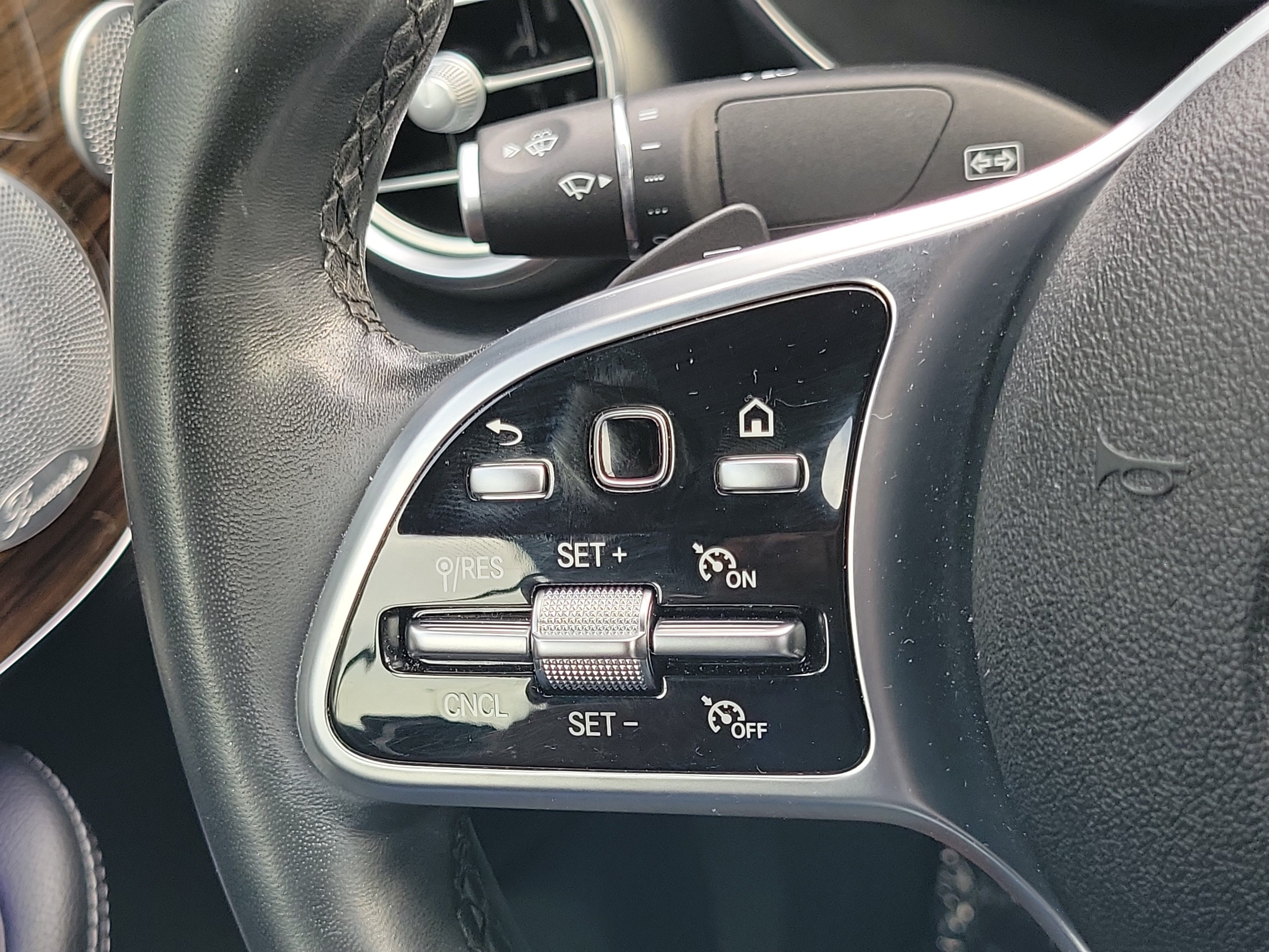 Used 2019 Mercedes-Benz C 300 4MATIC Cabriolet w/ Premium Package image 25