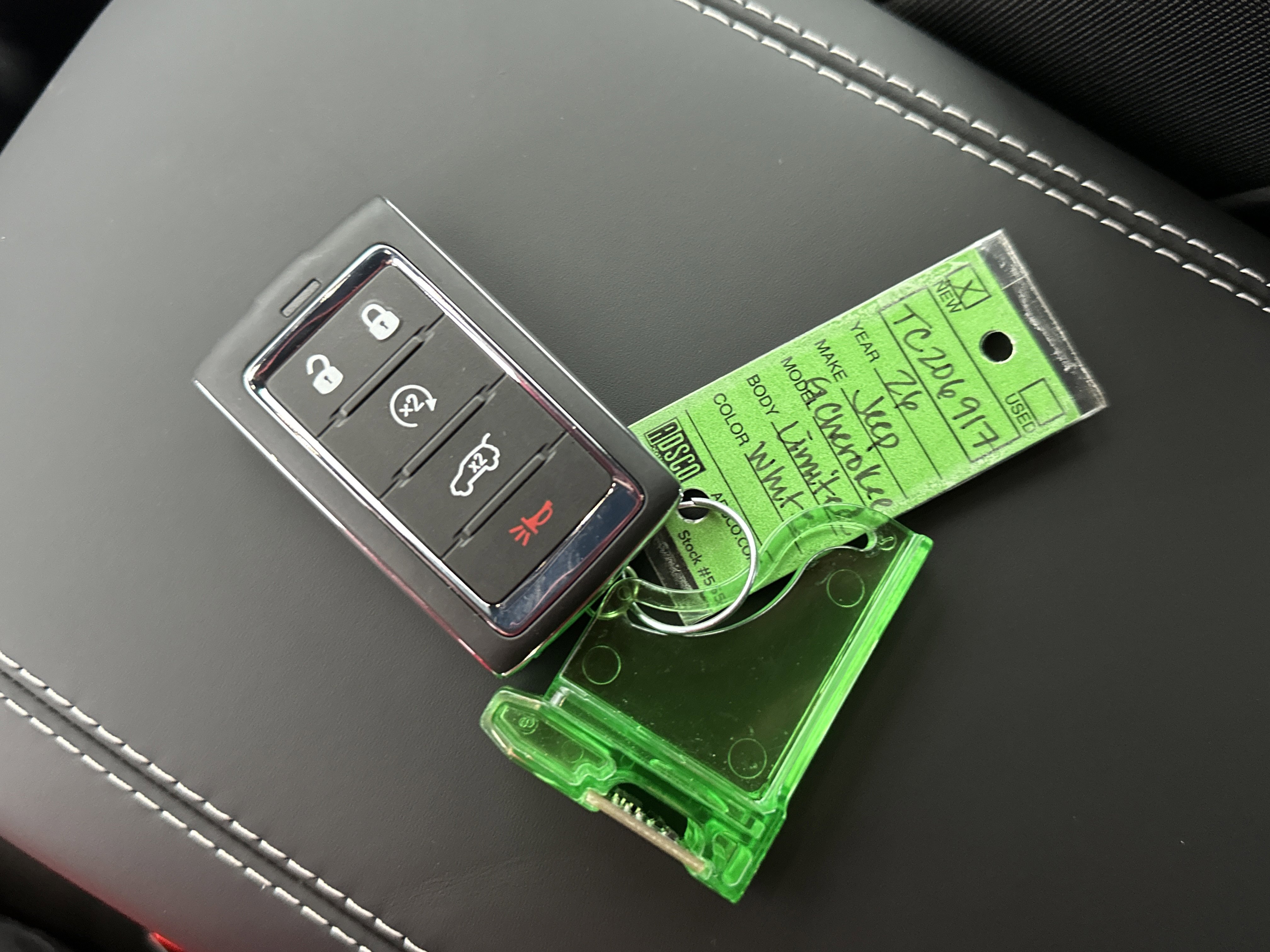 New 2026 Jeep Grand Cherokee Limited Reserve image 3