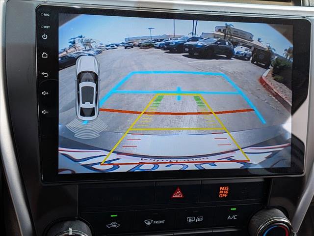 Used 2016 Toyota Camry SE FWD image 14