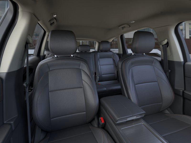 New 2026 Lincoln Nautilus Premier image 10