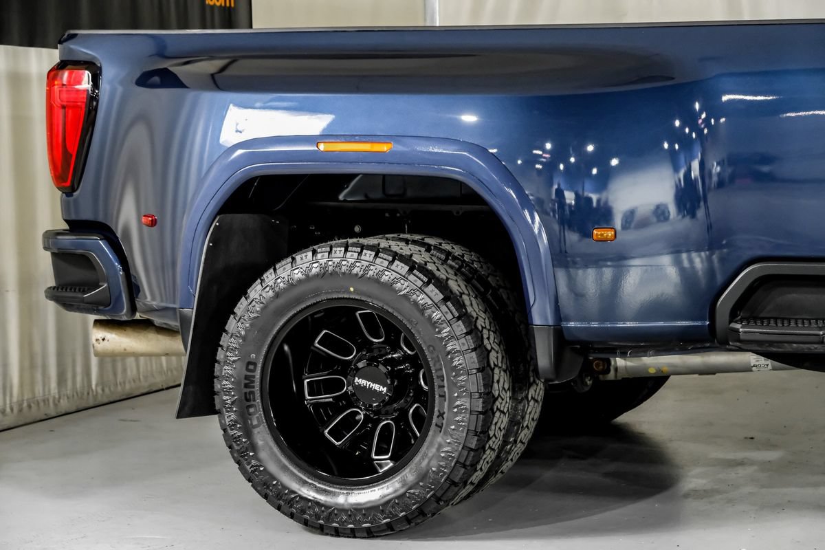 Used 2022 GMC Sierra 3500 Denali w/ Denali Ultimate Package AWD/4WD image 7
