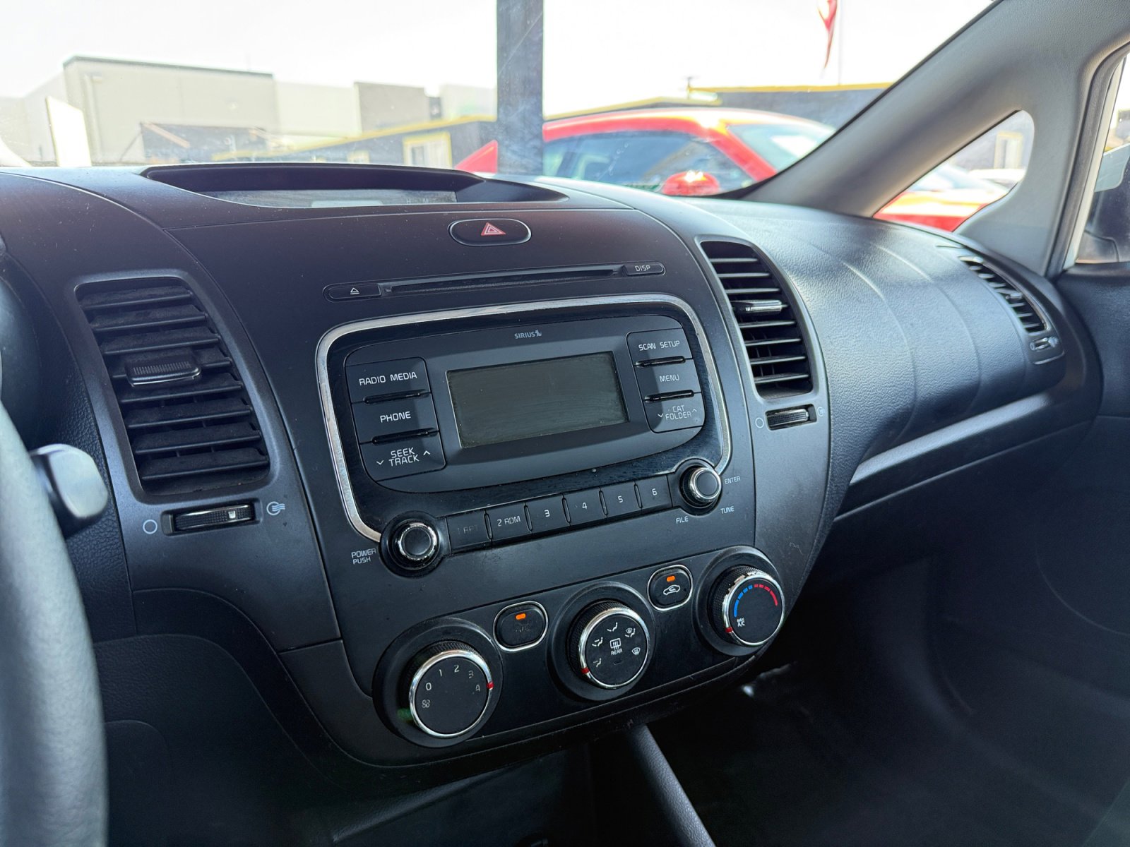 Used 2017 Kia Forte LX FWD image 19