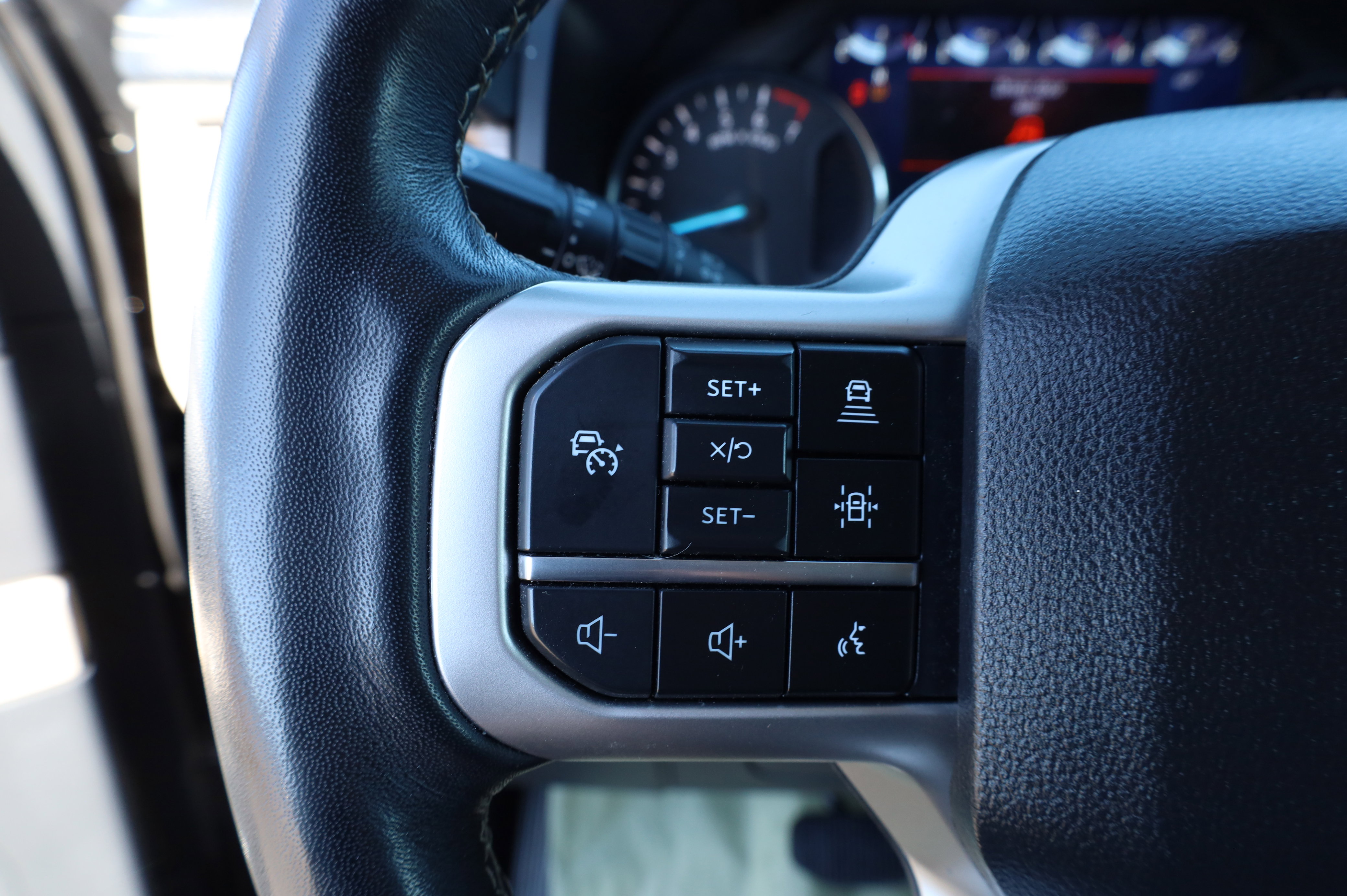 Used 2024 Ford Expedition Max Limited image 23