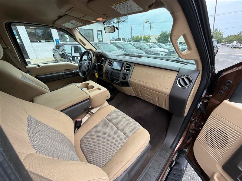 Used 2012 Ford F350 XLT w/ Snow Plow Prep Pkg AWD/4WD image 29