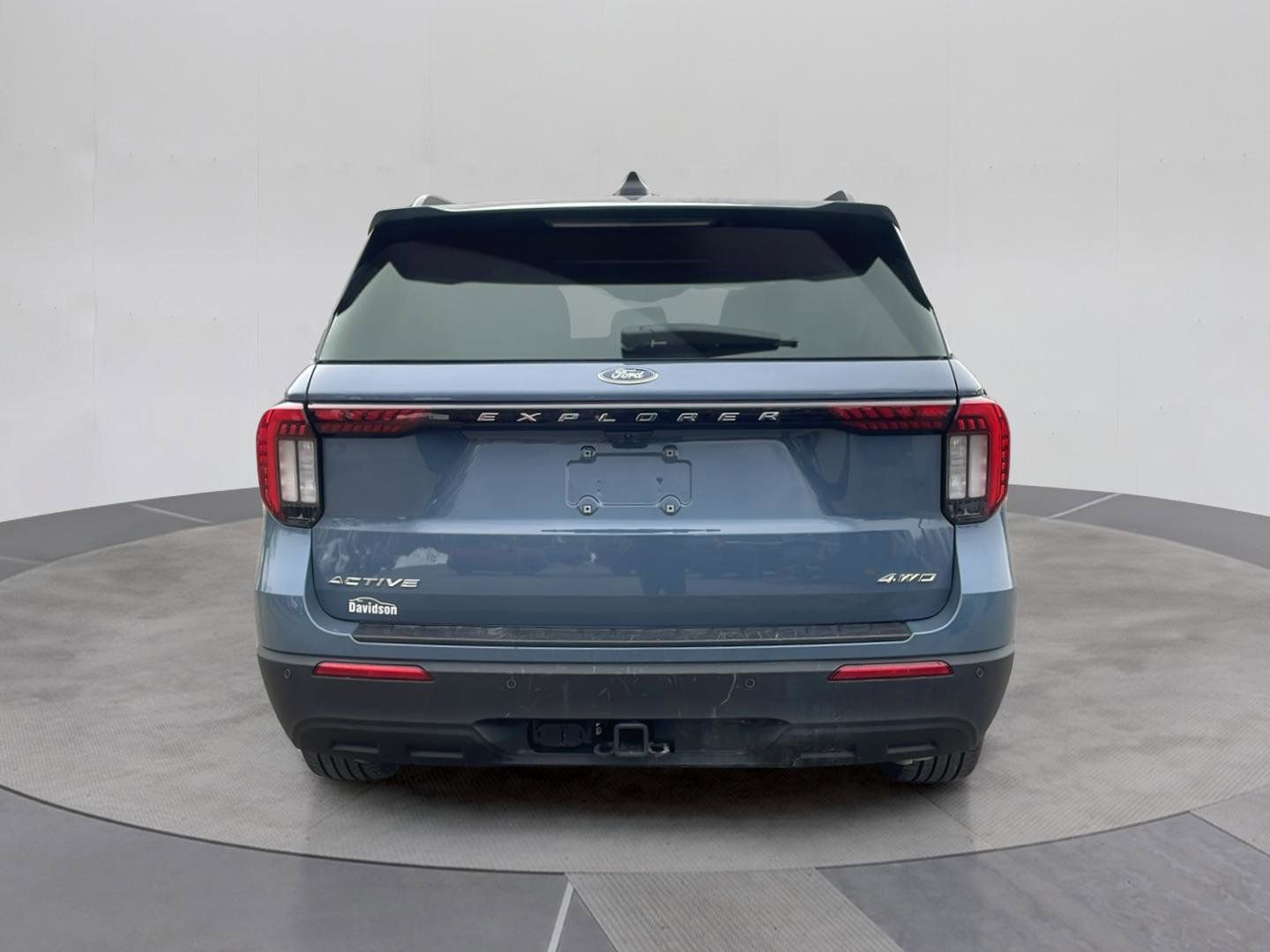 Certified 2025 Ford Explorer Active image 4