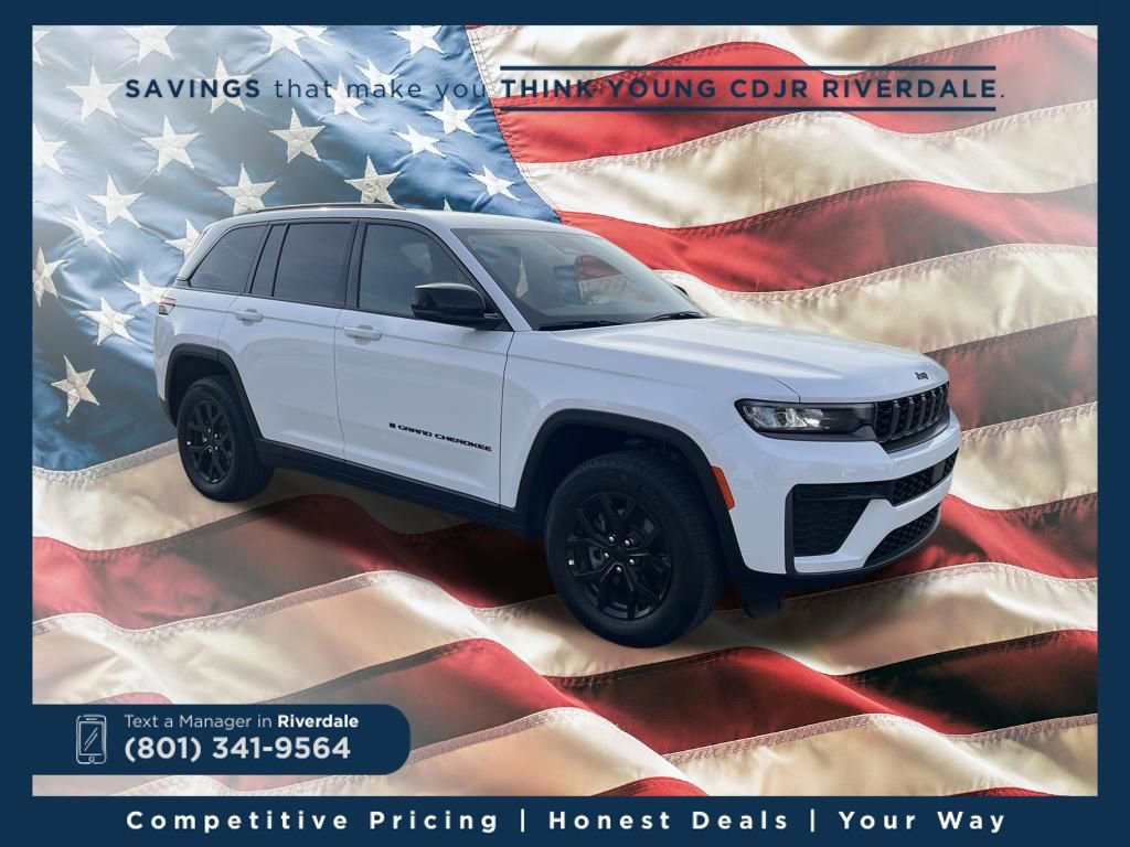 New 2026 Jeep Grand Cherokee Altitude image 7