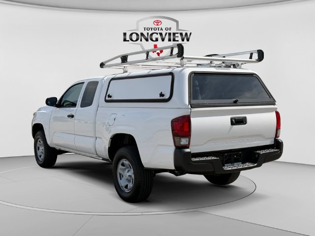 Used 2022 Toyota Tacoma SR RWD image 3