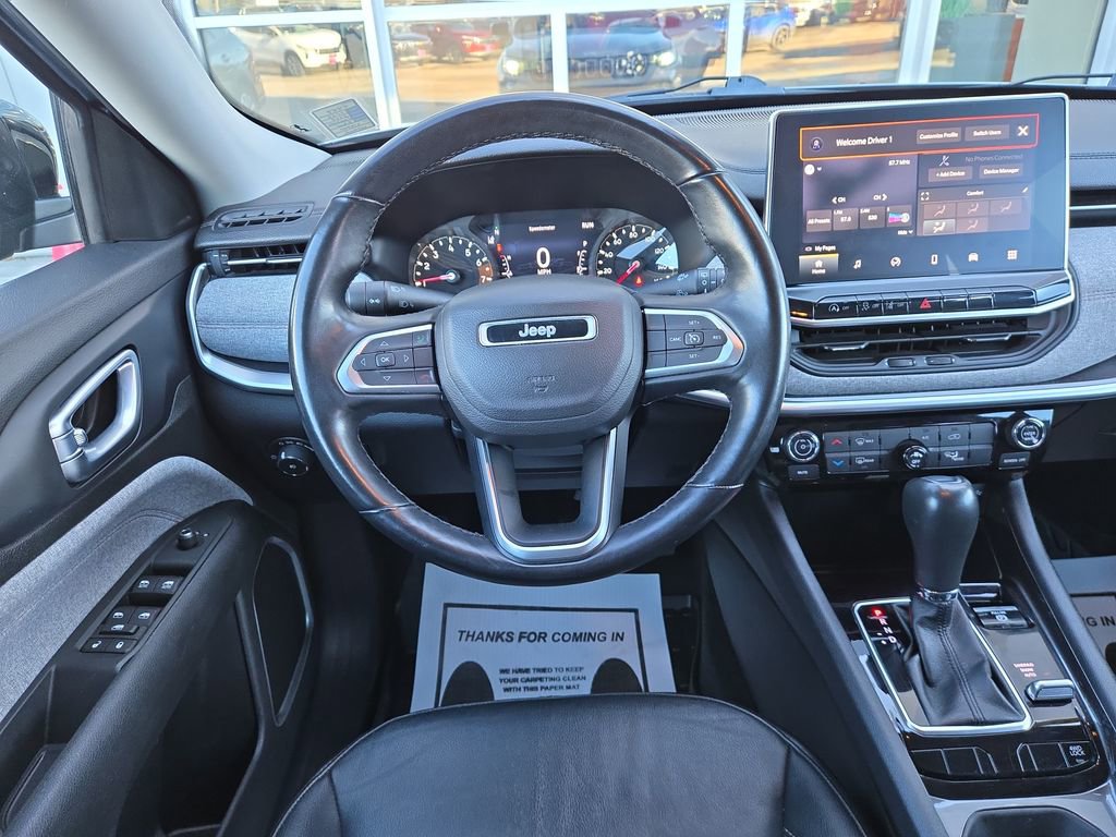 Used 2022 Jeep Compass Latitude image 19