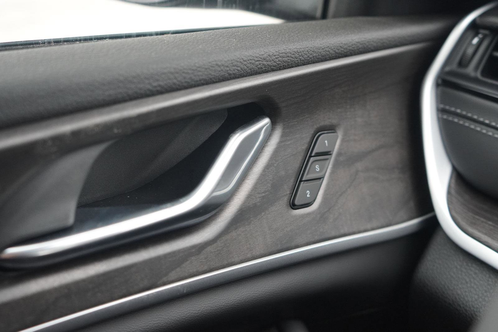 New 2026 Jeep Grand Cherokee Limited image 19