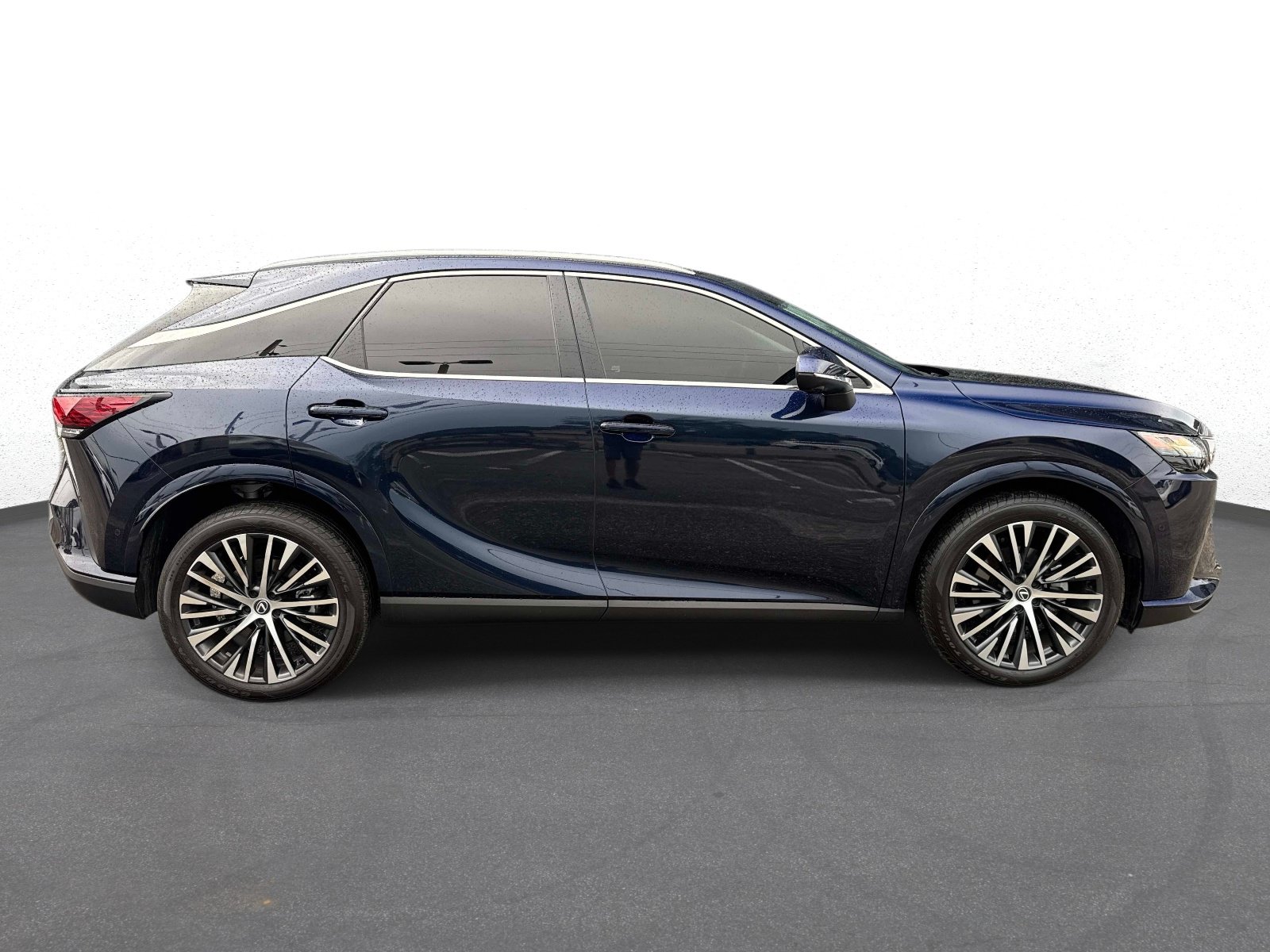 Certified 2023 Lexus RX 350 Premium Plus w/ Cold Area Package AWD/4WD image 2