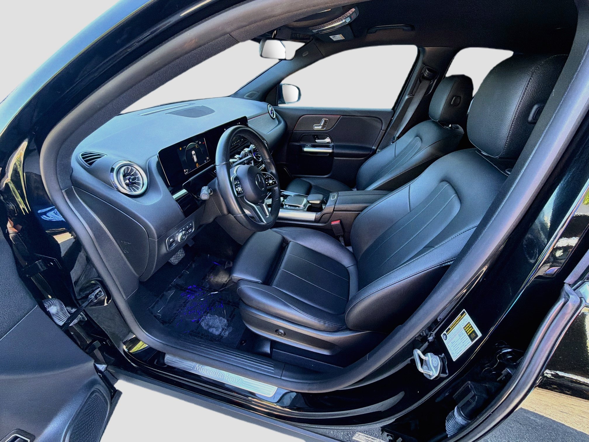 Used 2023 Mercedes-Benz GLA 250 image 16