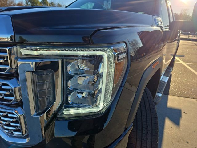 Used 2022 GMC Sierra 2500 Denali w/ Denali Ultimate Package image 31