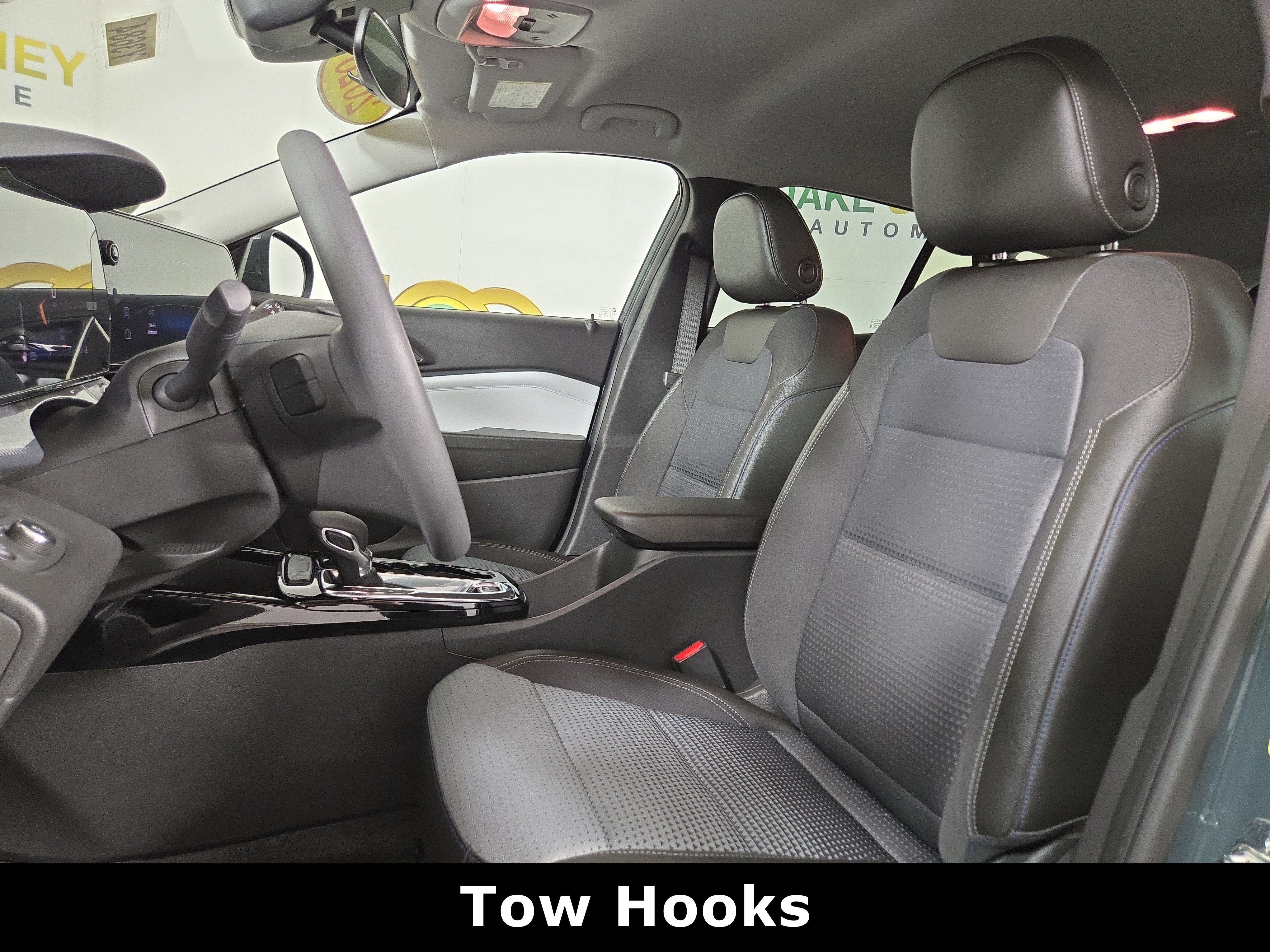 Used 2026 Chevrolet Trax LT FWD image 10